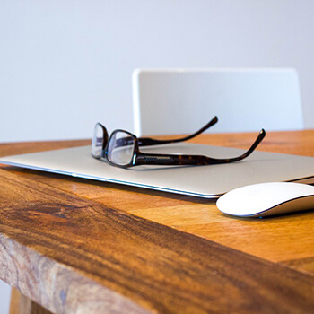 Zgodność z unijnymi dyrektywami (np. Fit for 55) a outsourcing środowiskowy